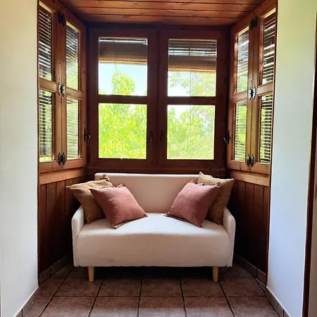 Casa Petra * Morillo de Monclús
