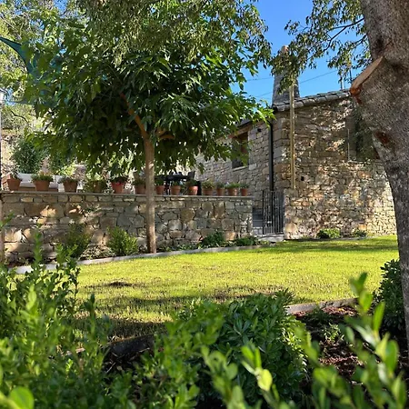 Casa Petra